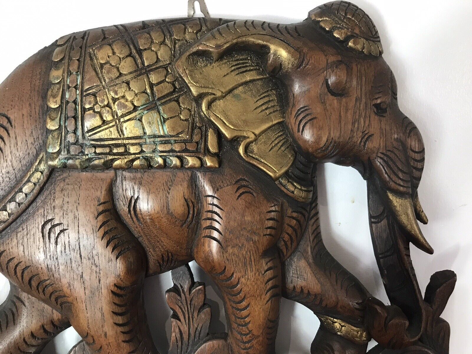 Large Hand Carved Plaque Of Balancing Trio Of Elephants In Hardwood & Gilt Work photo Art