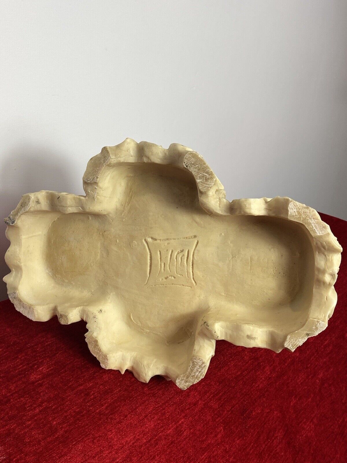 195.0 Reproduction Elaborate Exhibition Double Rhino Horn Carved Sculpture photo