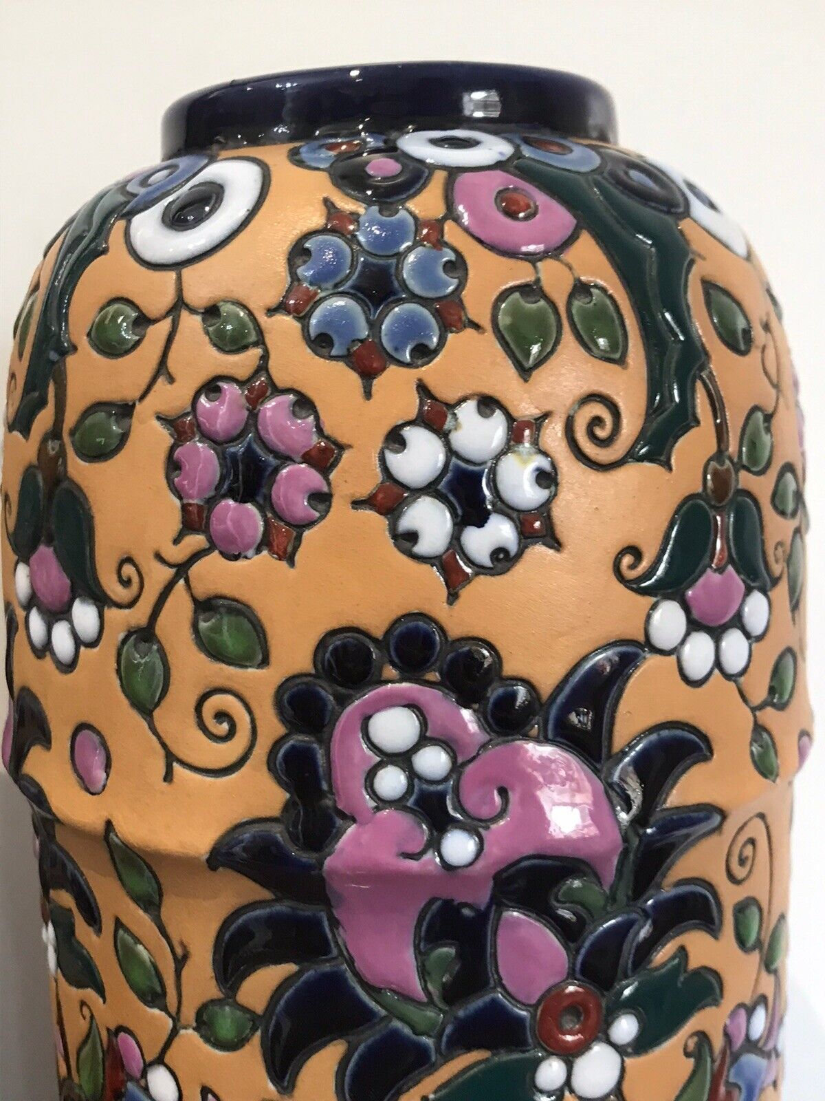 photo furniture Stunning Pair Of Art Noveau Period Museum Grade Amphora Vases