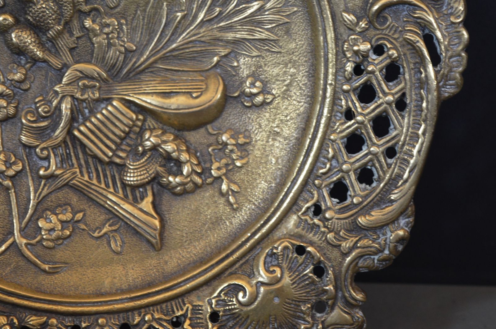 photo buy Large (4 Kg ) Bronze Centre Piece/Decorative Plate,C1870