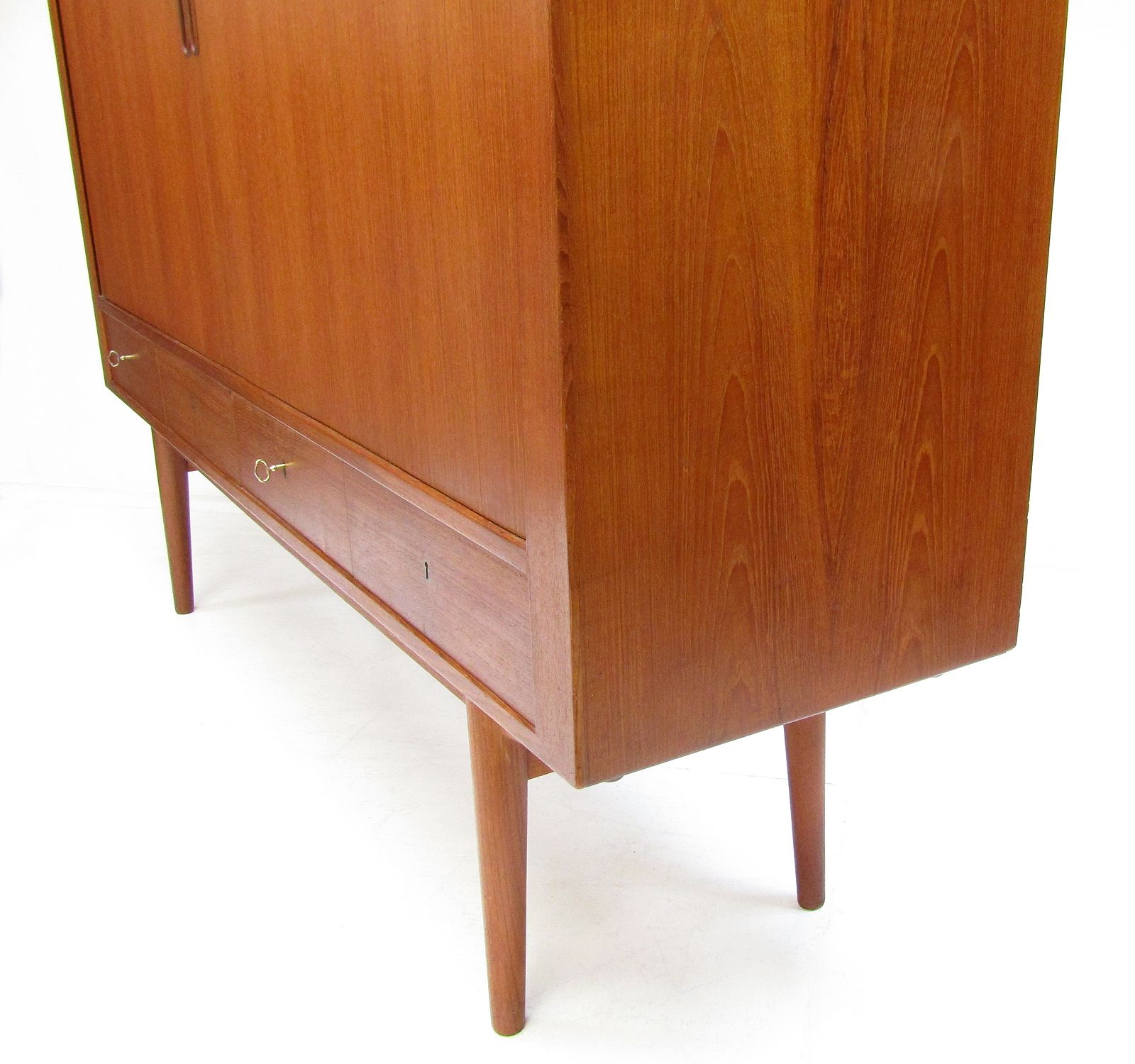 photo furniture Danish Model 54 Highboard Sideboard In Teak By Arne Vodder For Sibast