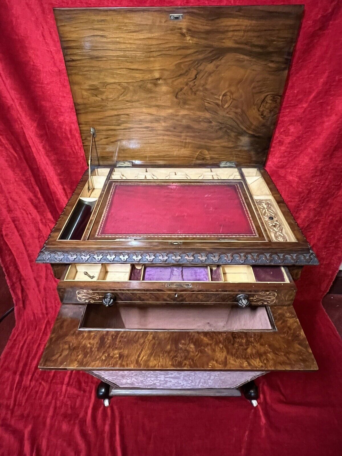 Victorian C1860 Museum Quality Burl Walnut And Marquetry Inlaid Sewing Table photo vinterior