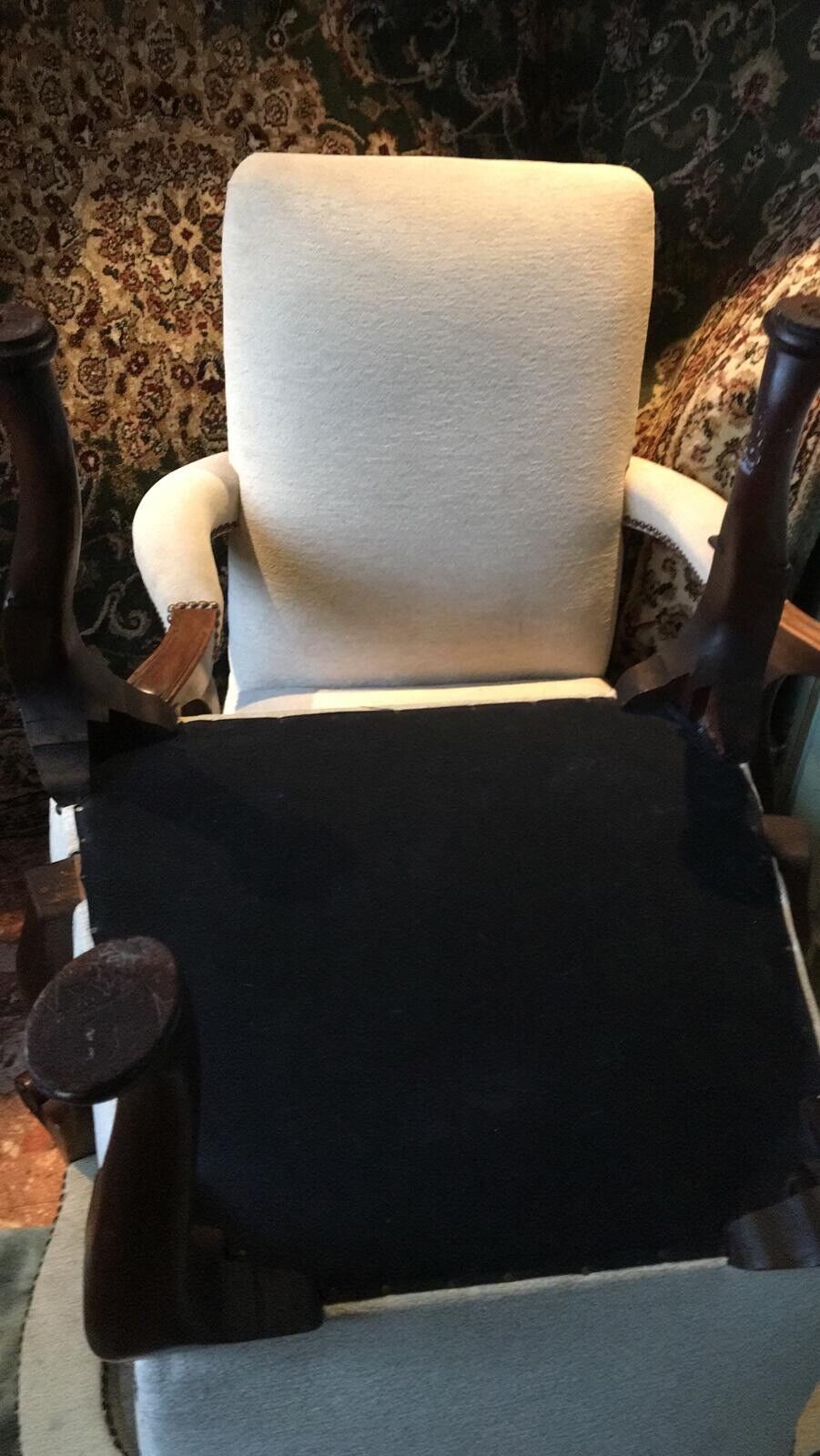 photo furniture Fine Pair Of Mahogany George II Style Brass Studded High Back Elbow Chairs