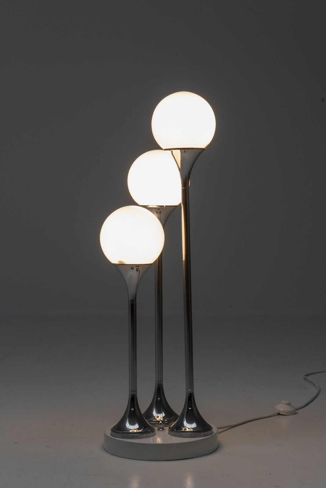 Italian Floor Lamp, In The Manner Of Goffredo Reggiani, 1970's photo 800.0