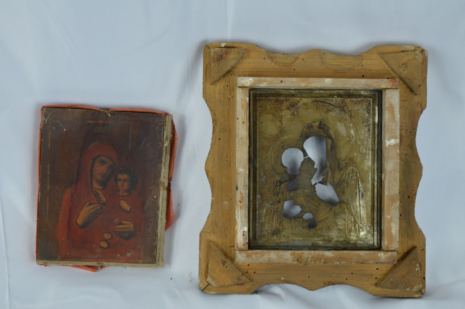 895.0 Early 20th Century Russian Icon, Framed Oil On Wood Panel,C1910 photo