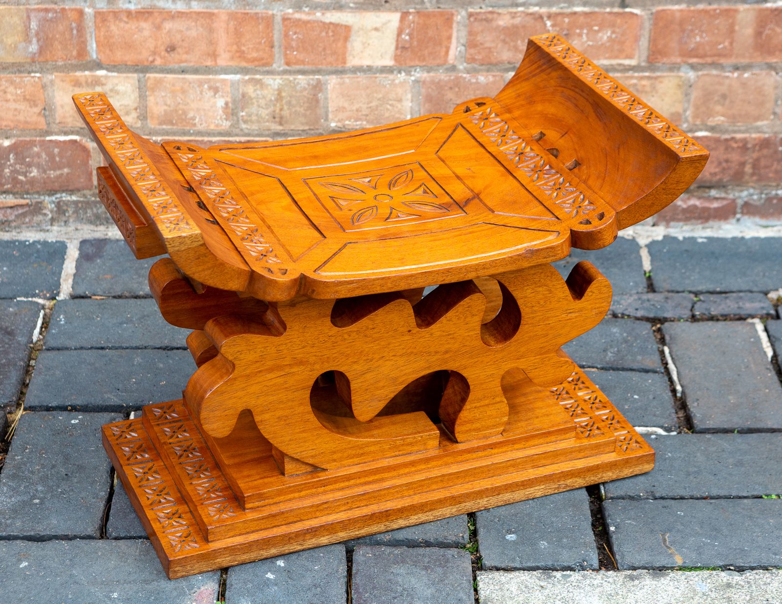 African Tribal Stool Royal Collection Queen Elizabeth Ghana 1960s Mid Century Ghanaian Solid Wood Sculptural Ashanti Asante Adinkra photo Art