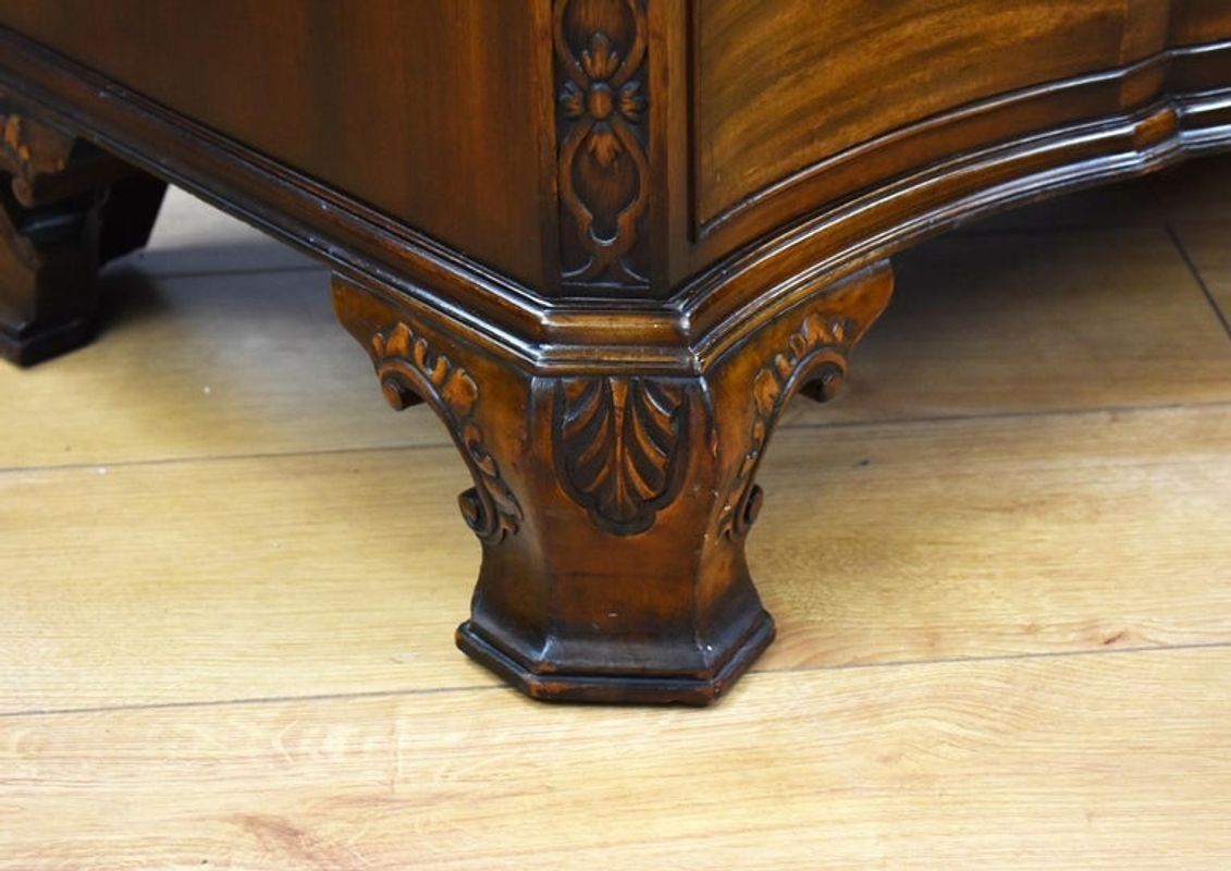 George III Style Waring And Gillow Mahogany Serpentine Fronted Chest Of Drawers photo 1500.0