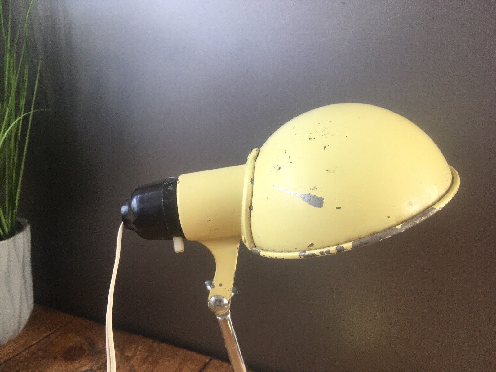 photo furniture Mid Century Modern Metek Foldable Articulated Travel Desk Lamp Industrial 50's