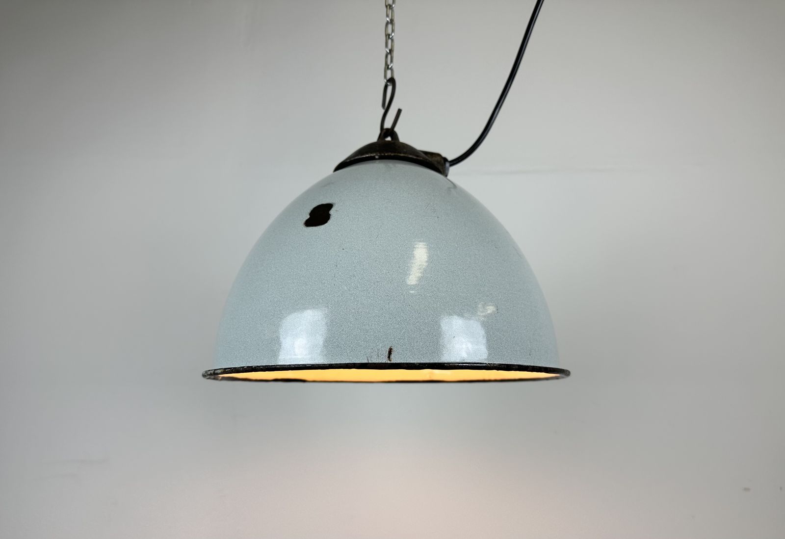 photo for sale Industrial Grey Enamel Factory Lamp With Cast Iron Top, 1960s, 3x