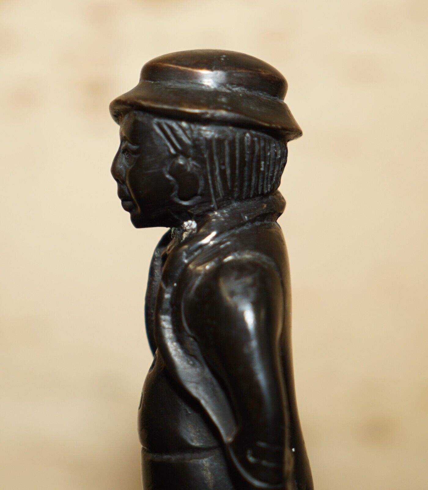 Lovely 21cm Tall Bronze Statue Of A Victorian Dandy Lovely Rare Find photo vintage