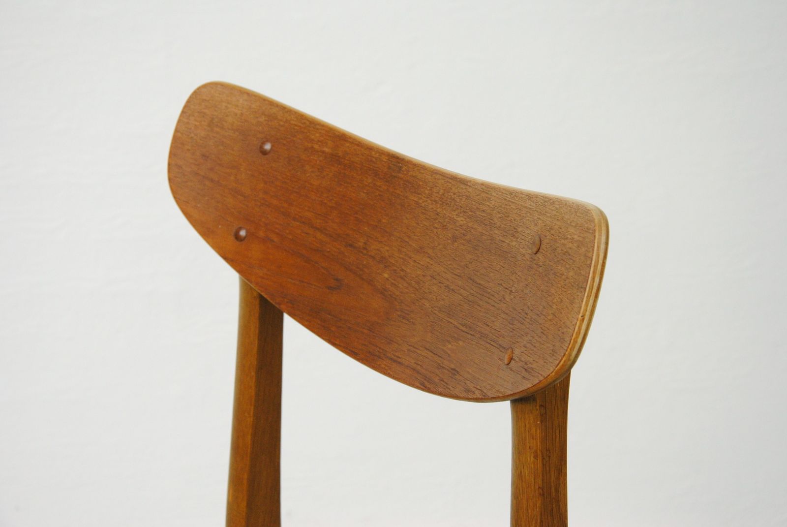 photo buy Set Of Five Danish Dining Chairs In Teak And Oak 1960's