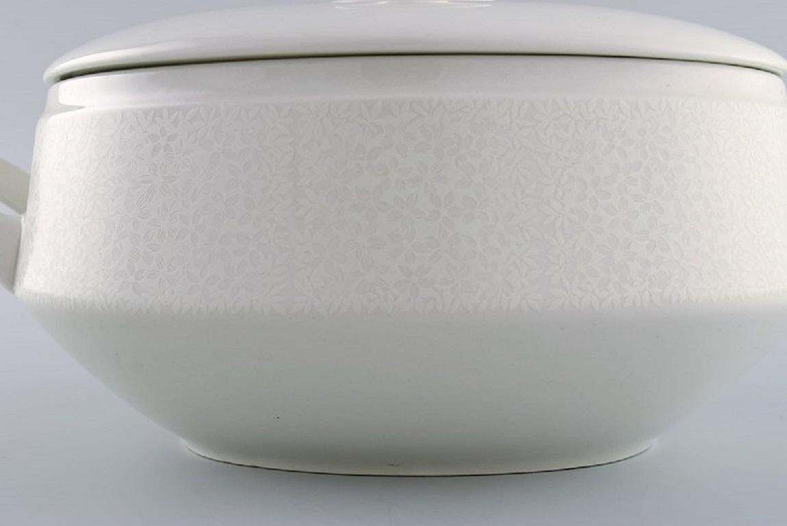 Raija Uosikkinen For Arabia Pitsi Porcelain Soup Tureen photo Home Decor