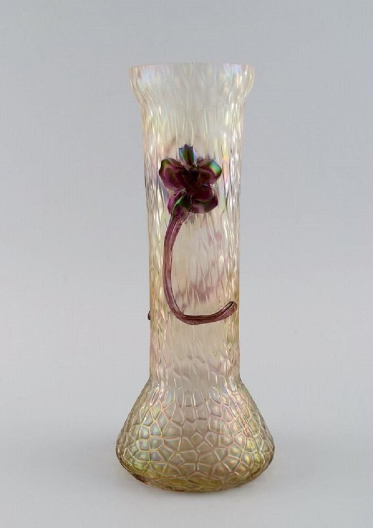 Lötz Art Nouveau Vase In Frosted Mouth Blown Art Glass With Purple Flowers