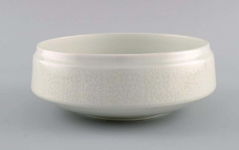 Raija Uosikkinen For Arabia. Two Pitsi Porcelain Bowls With Floral Decoration photo for sale