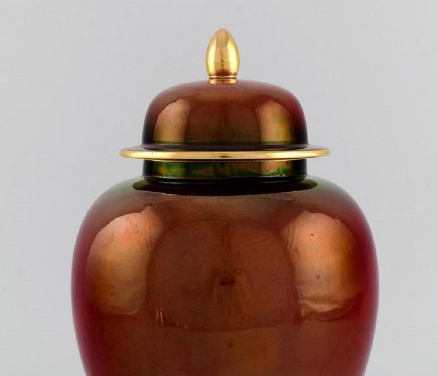 Carlton Ware, England, Large Rouge Royale Lidded Vase In Hand Painted Porcelain photo 686.0