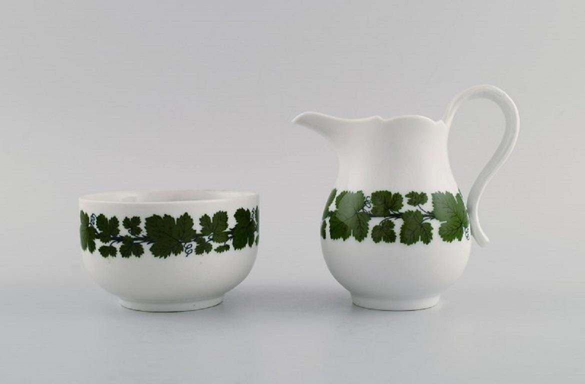 Meissen Green Ivy Vine, Coffee Pot, Sugar Bowl And Creamer In Porcelain photo vinterior