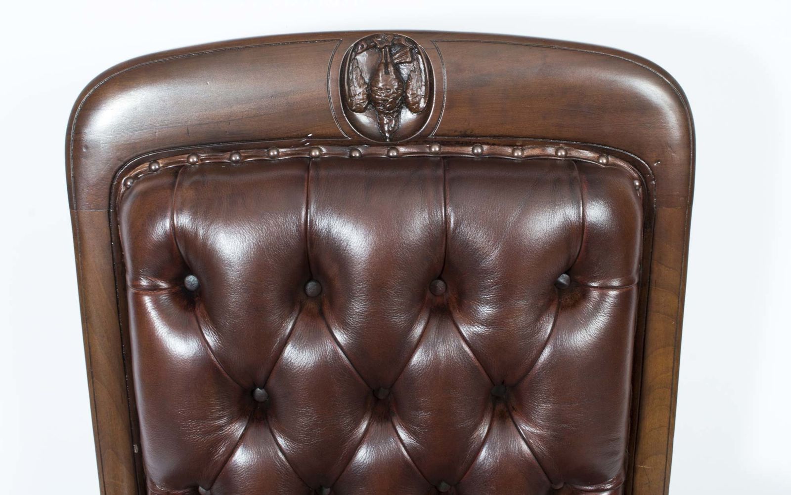 Pair English Victorian Leather Armchairs C.1880 photo Furniture