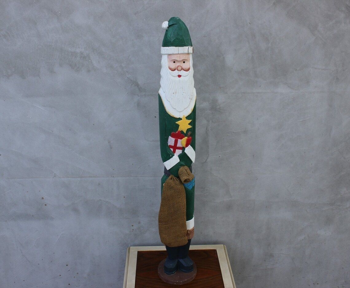 Large Santa Claus Statue Christmas Photo Prop Father Frost Wooden Hand Carved Welcome Christmas Figurine Home Decoration photo for sale