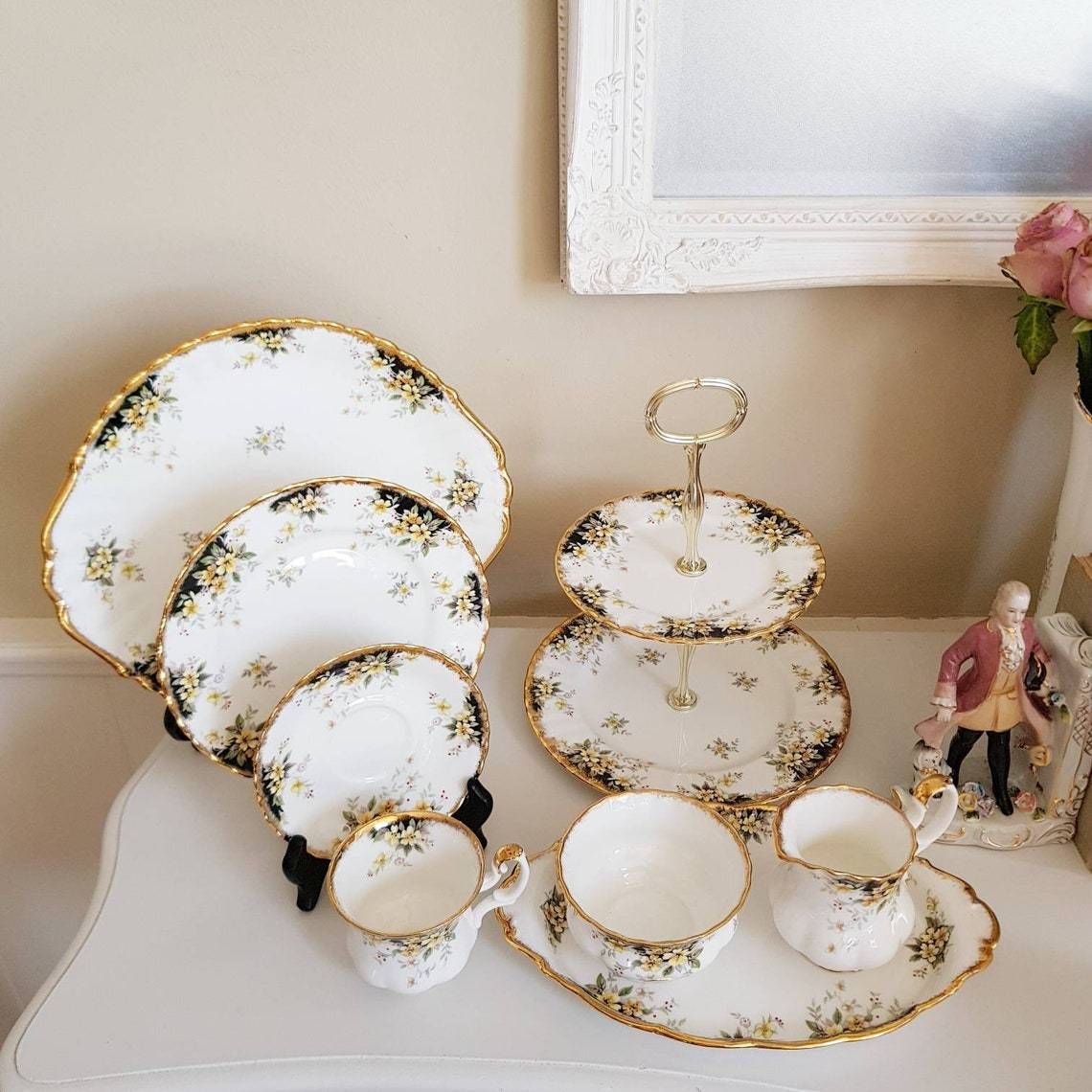 Royal Albert ''Royal Ascot'', Bone China Porselein, Made In England, Royal Albert Set, 1982 Ltd photo for sale