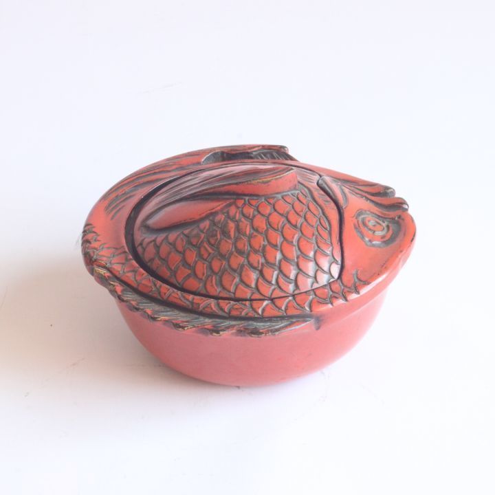 Takaoka Shikki Lacquerware Seabream Bonbonniere Box, Japan 1920s photo vintage
