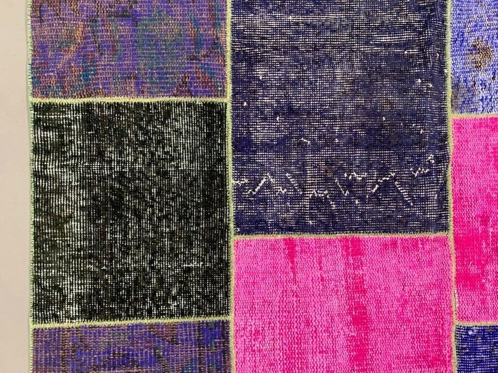 Distressed Vintage Turkish Patchwork Rug 221x150 Cm Wool Medium photo vinterior