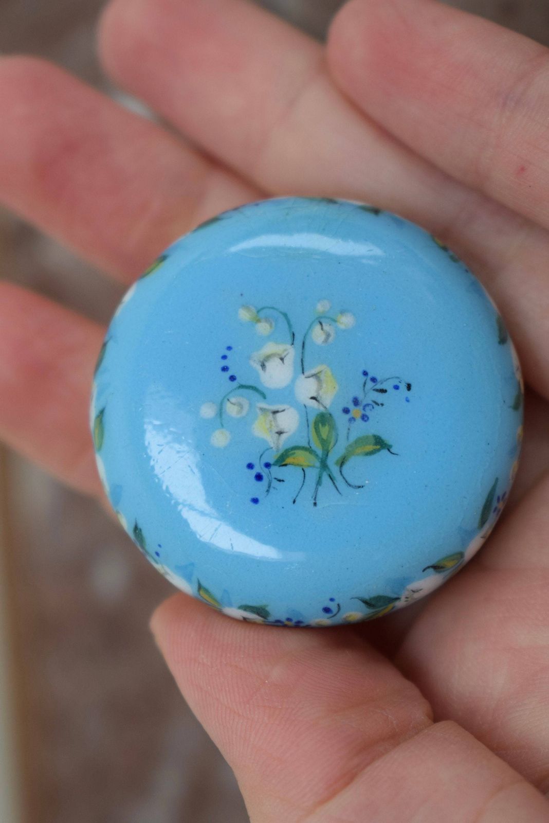 Turquoise Blue Enamel Pill Box Patch Box Small Round Trinket Keeper Lily Of The Valley photo buy