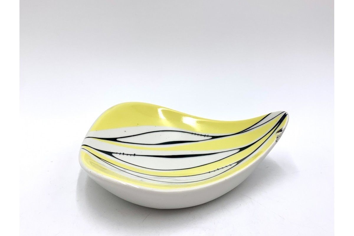 Pikasiak "Leaf" Ashtray, Designed By D. Duszniak, Poland, 1960 photo Home Decor