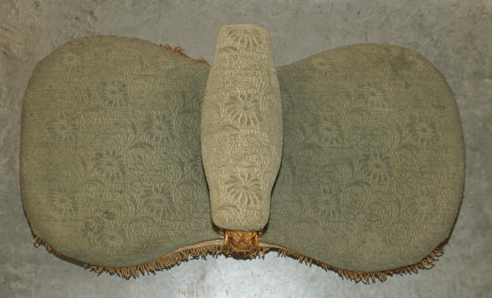 Important 18th Century Circa 1740 Hand Carved Italian Giltwood Tete A Tete Sofa photo vinterior