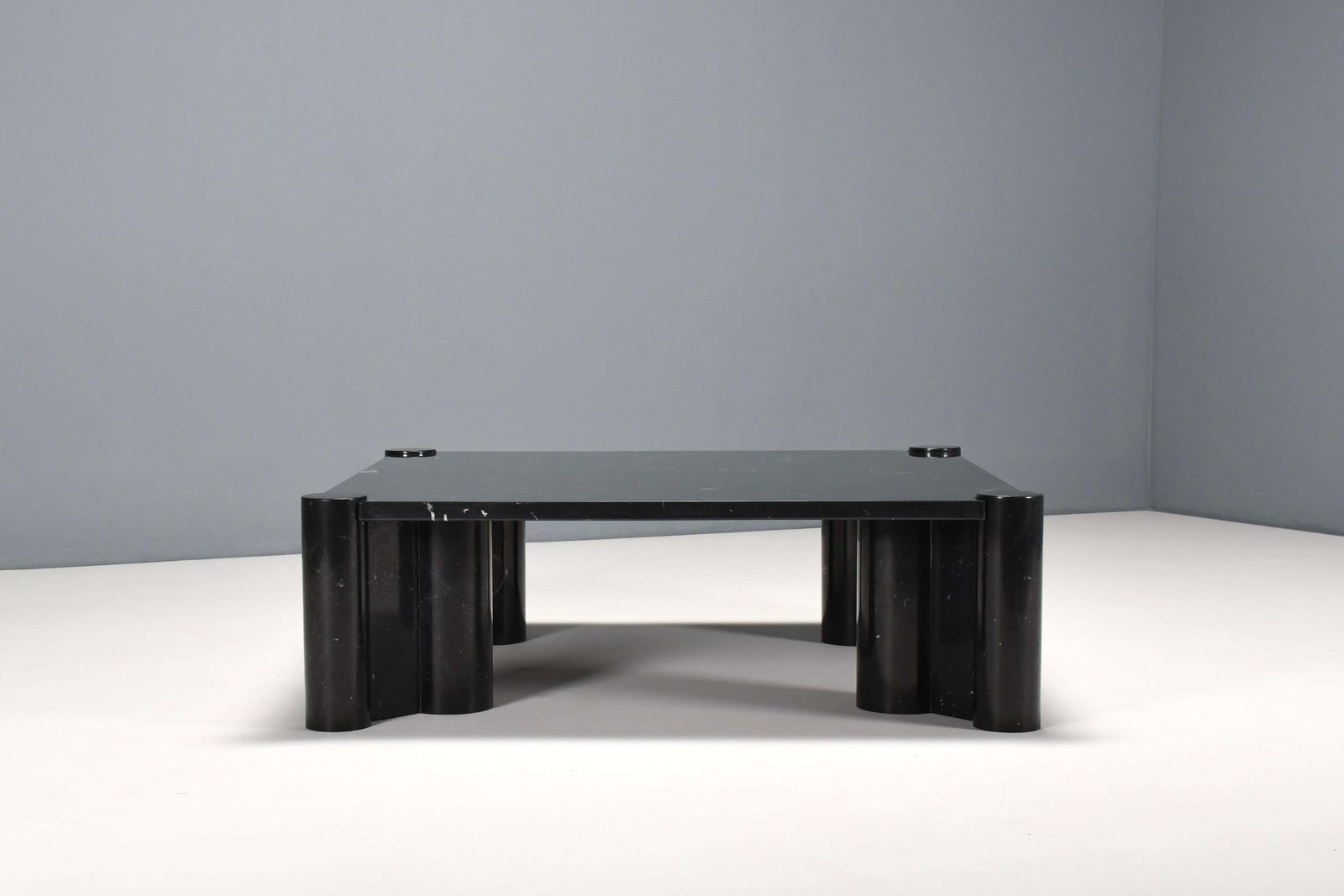 Impressive Jumbo Coffee Table By Gae Aulenti For Knoll International, Italy 1965 photo furniture