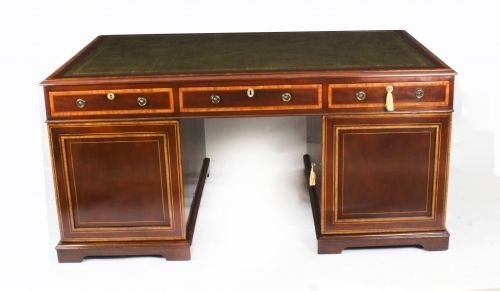 Victorian Flame Mahogany Partners Pedestal Desk C.1860  19th C photo furniture