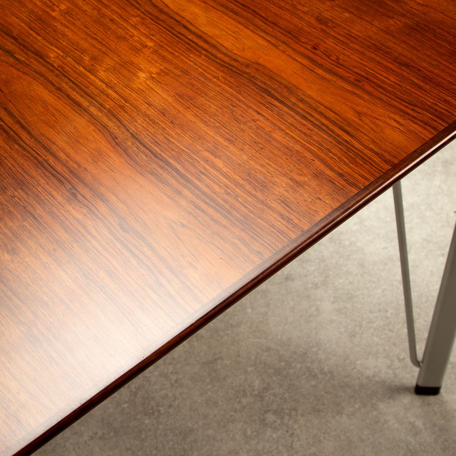 photo furniture Model 3605 Desk In Rosewood By Arne Jacobsen For Fritz Hansen, Denmark, 1960s