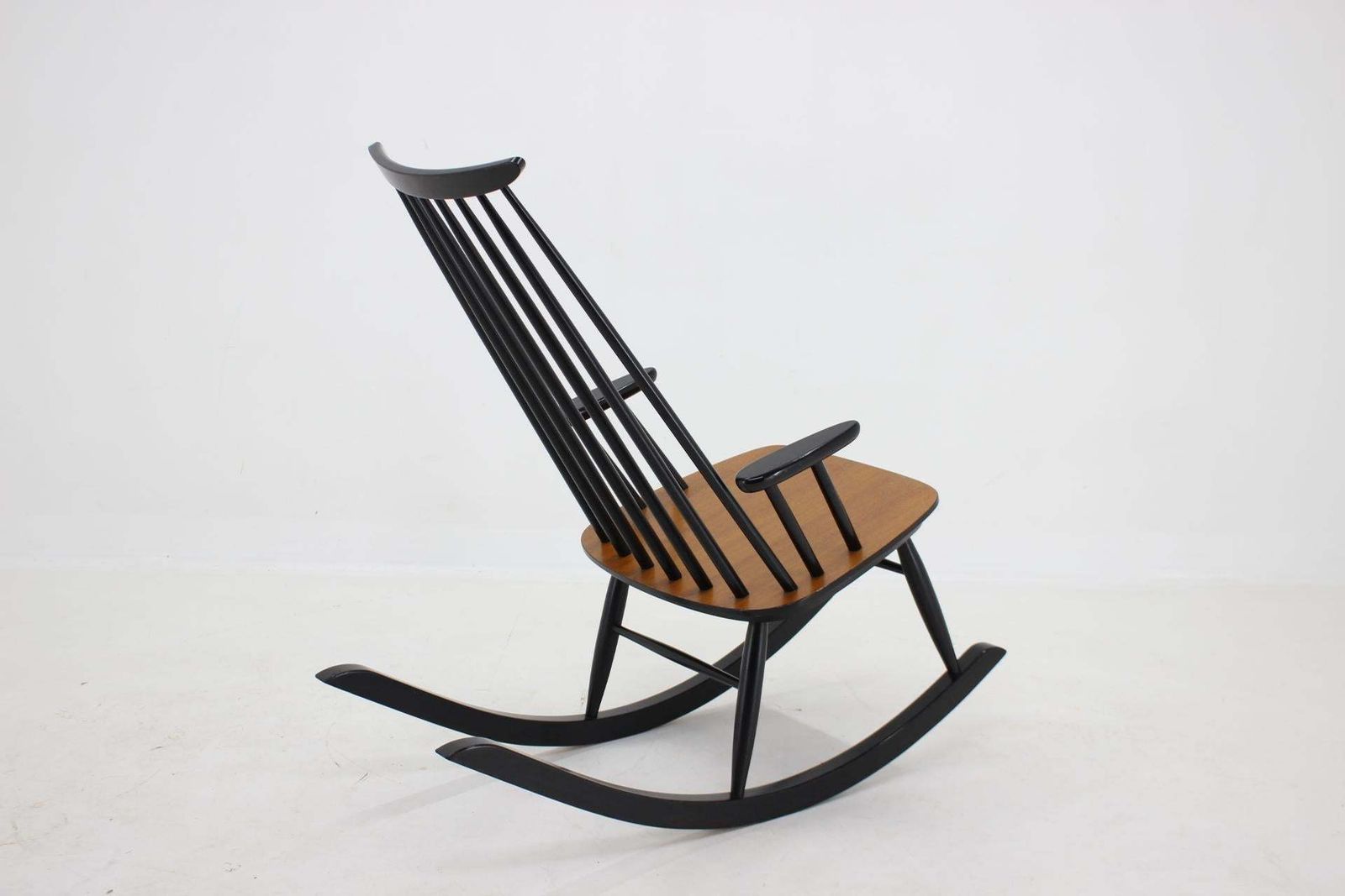 1960s Varjosen Puunjalostus Beech Rocking Chair, Finland photo vintage
