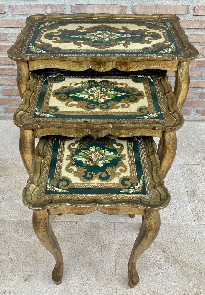 Italian Florentine Neoclassical Nesting Tables In Giltwood, 1960s, Set Of 3 photo vintage