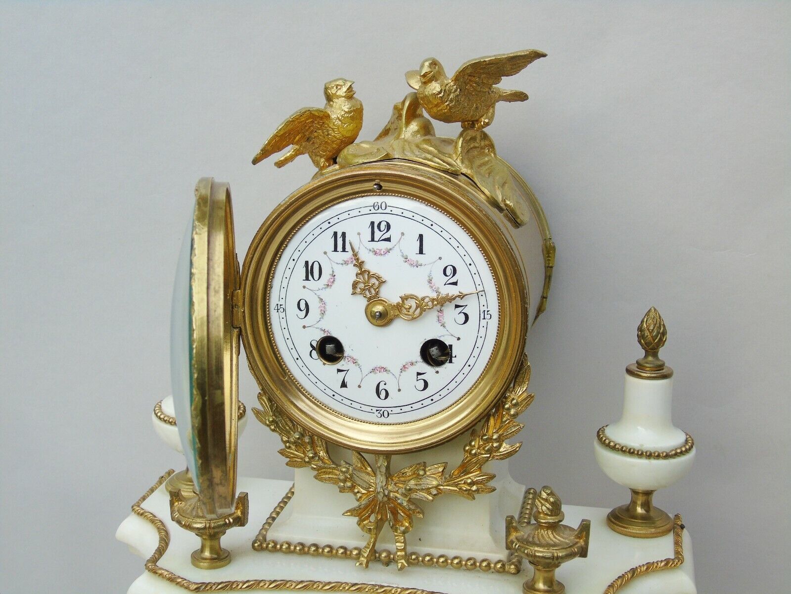 Antique Marble Portico Clock Garniture photo vinterior