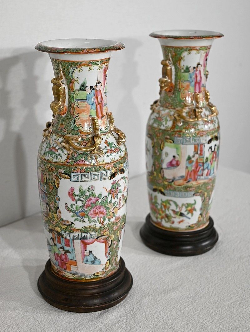 Pair Of Baluster Vases In Chinese Porcelain, Late 19th Century photo furniture