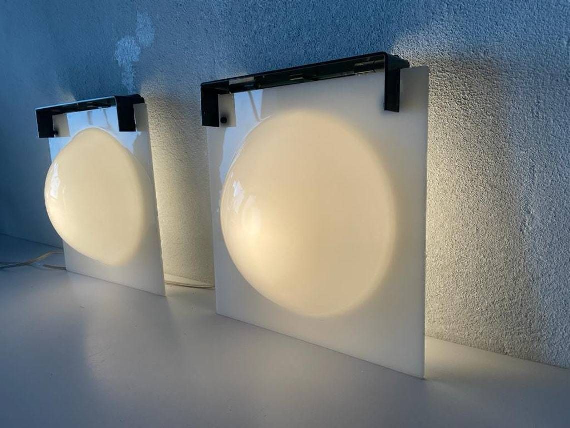 Italian Plexiglass Excellent Bubble Design Pair Of Wall Lamps 1960s Italy photo vinterior