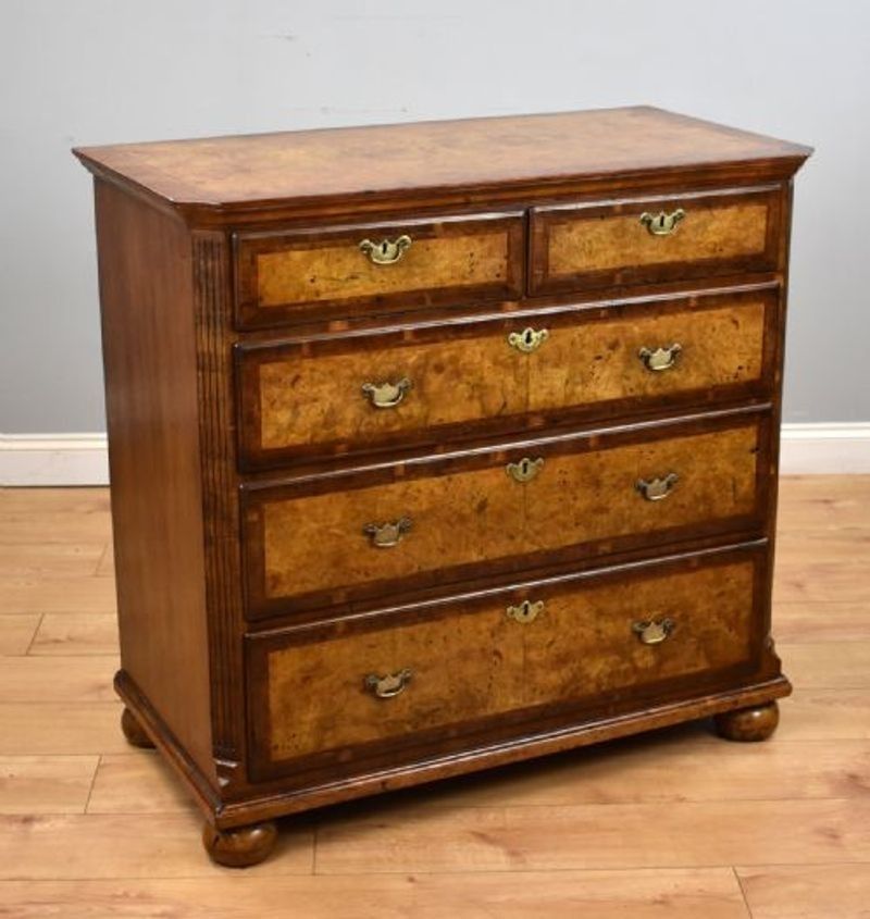 George III Burr Walnut Chest Of Drawers