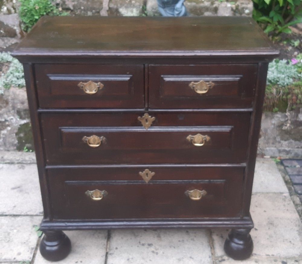 17th Century Oak Chest Of Drawers