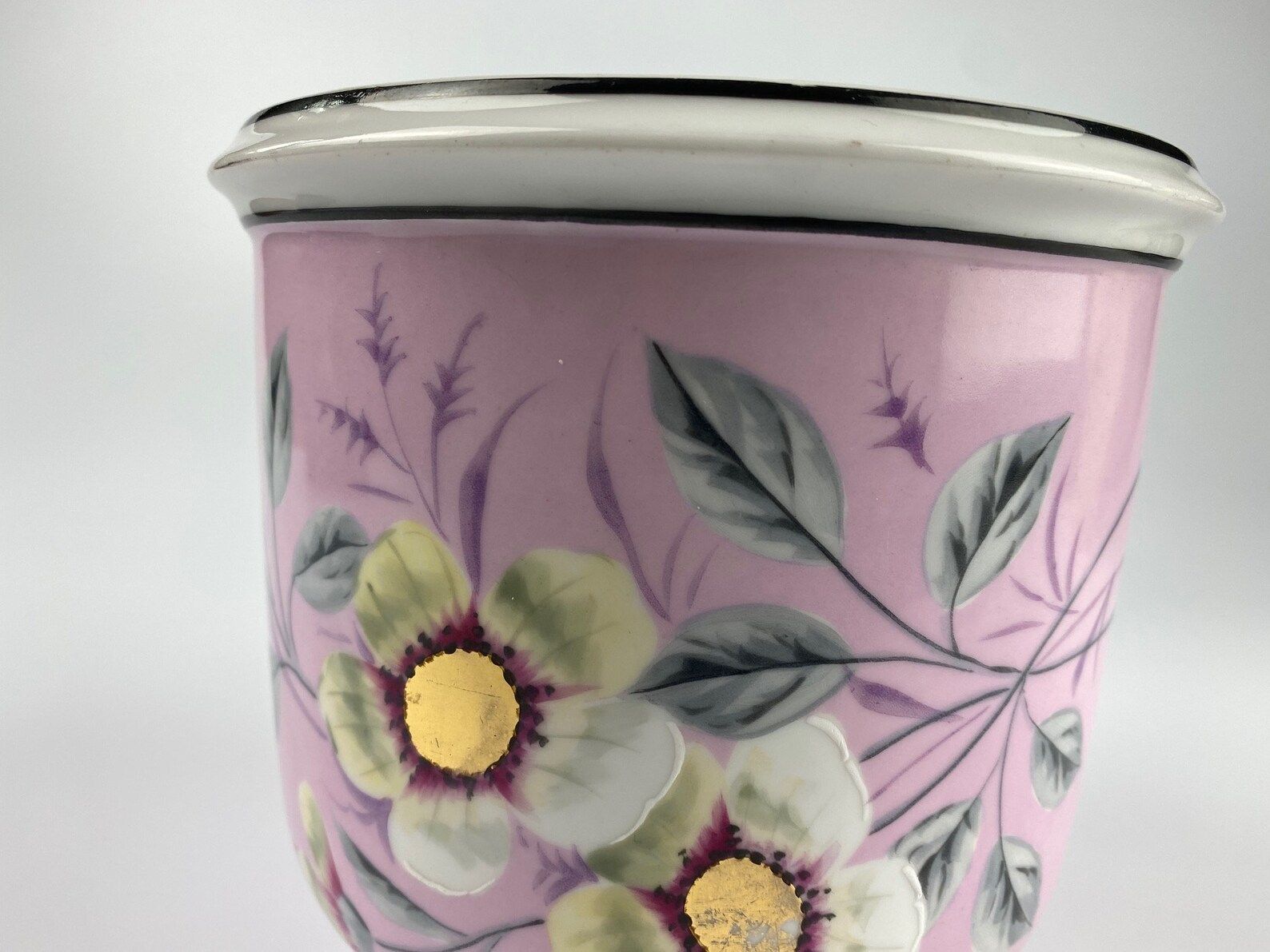 photo for sale French Napoleon III Indoor Planter In Light Pink With Floral Motif 19th Century France