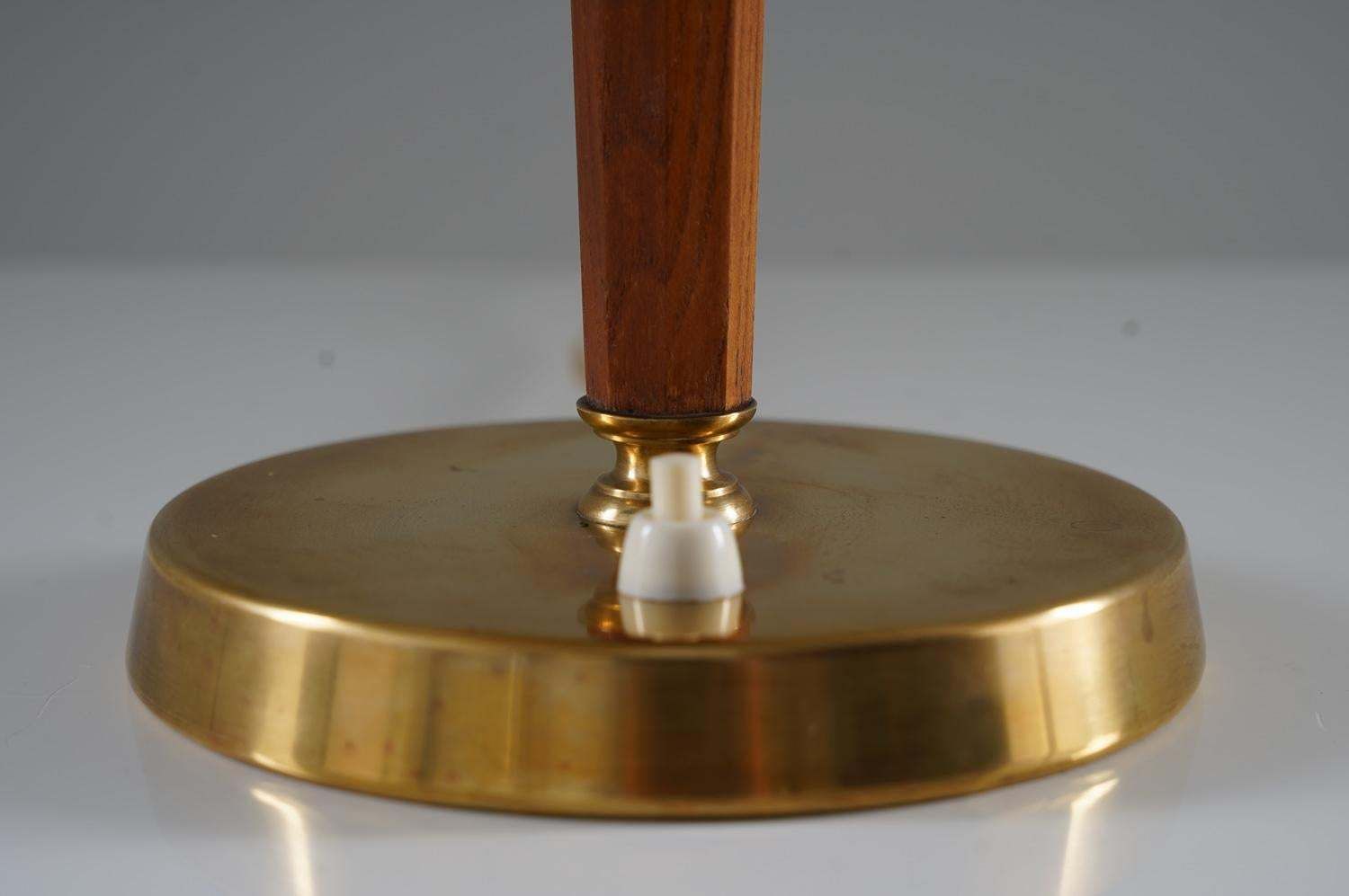 Swedish Modern Table Lamp In Brass And Oak By Nordiska Kompaniet 'Nk' photo vinterior