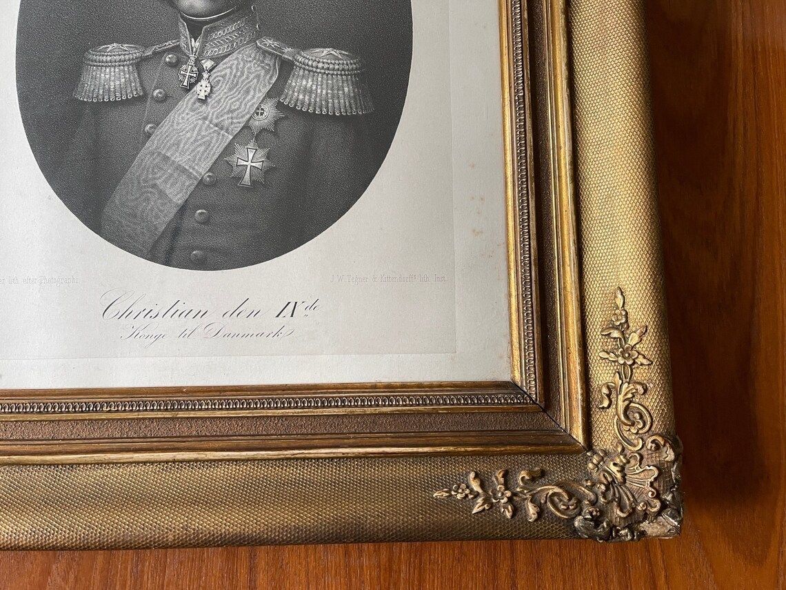 19th Century Picture Frame With Glass Wood With Tulle Fabric And Gilding With Print By Christian The Ix King Of Denmark photo for sale