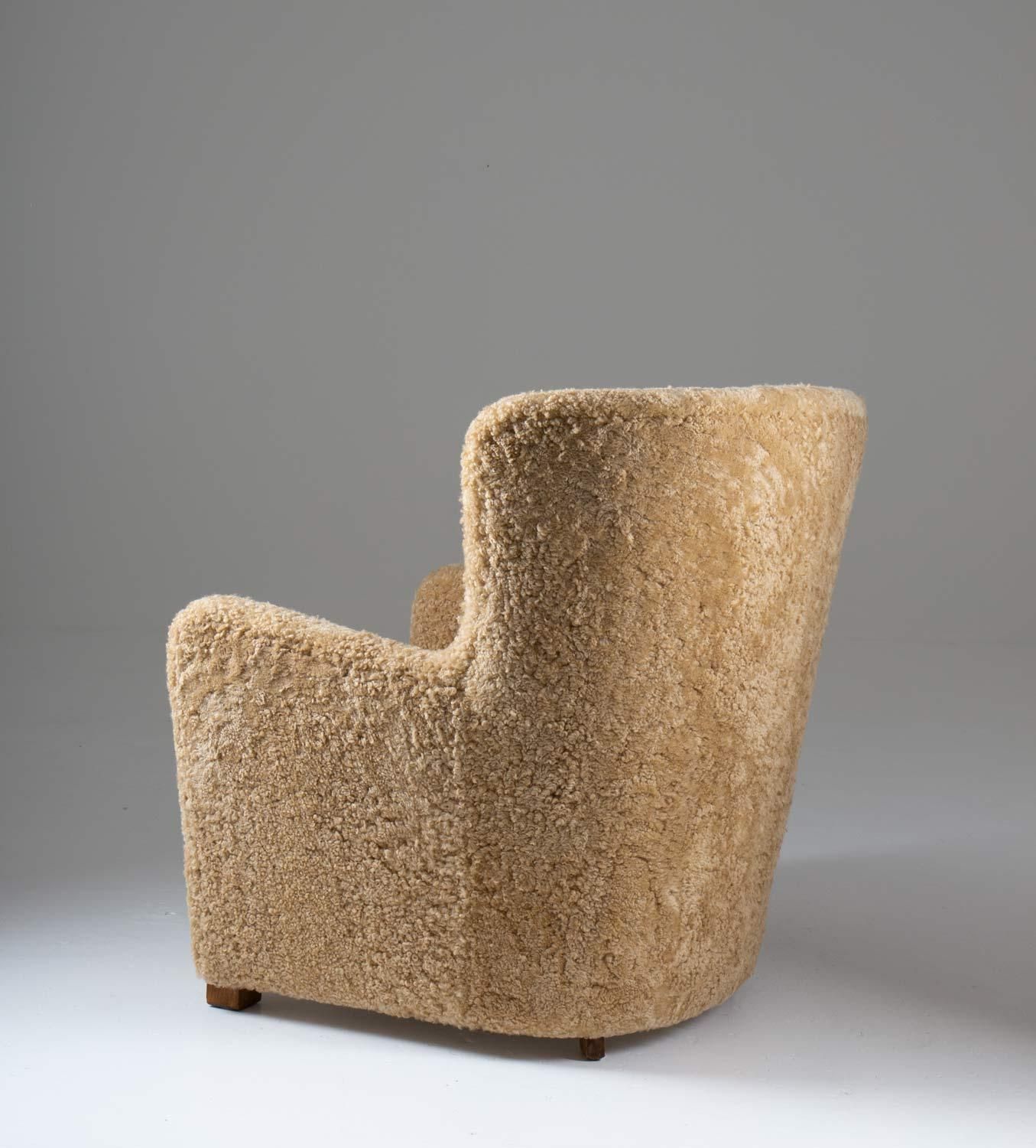 Scandinavian Mid Century Lounge Chair In Sheepskin photo Furniture