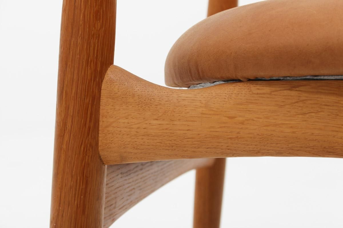 photo vinterior Set Of Eight Danish Dining Chairs "Cowhorn Chair" By Knud Faerch