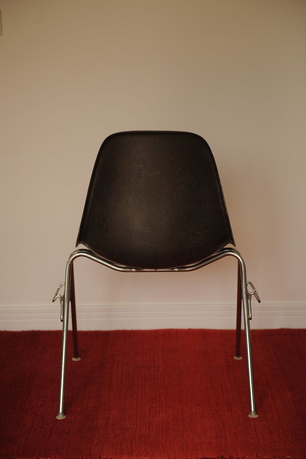 Original Charles & Ray Eames For Herman Miller Dss Fibreglass Upholstered Chair With Chrome Base 1980's Label Ol photo Furniture