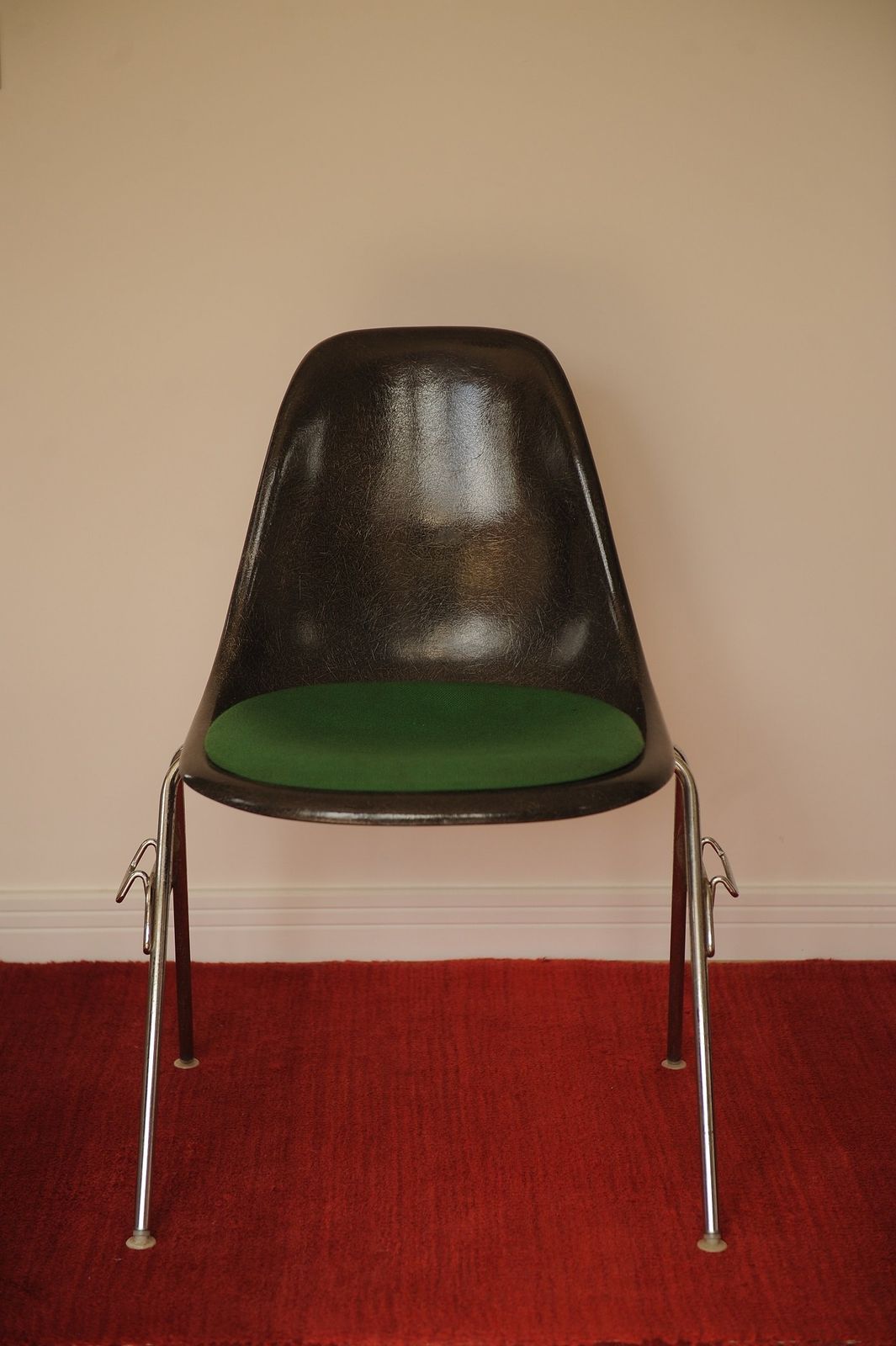 Original Charles & Ray Eames For Herman Miller Dss Fibreglass Upholstered Chair With Chrome Base 1980's Label Ol photo 2100.0