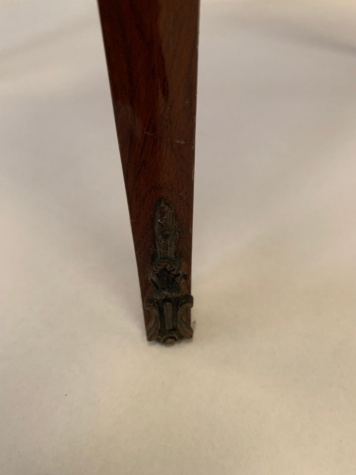 Louis XV Style Round Pedestal Table In Rosewood Veneer XX Century photo vinterior