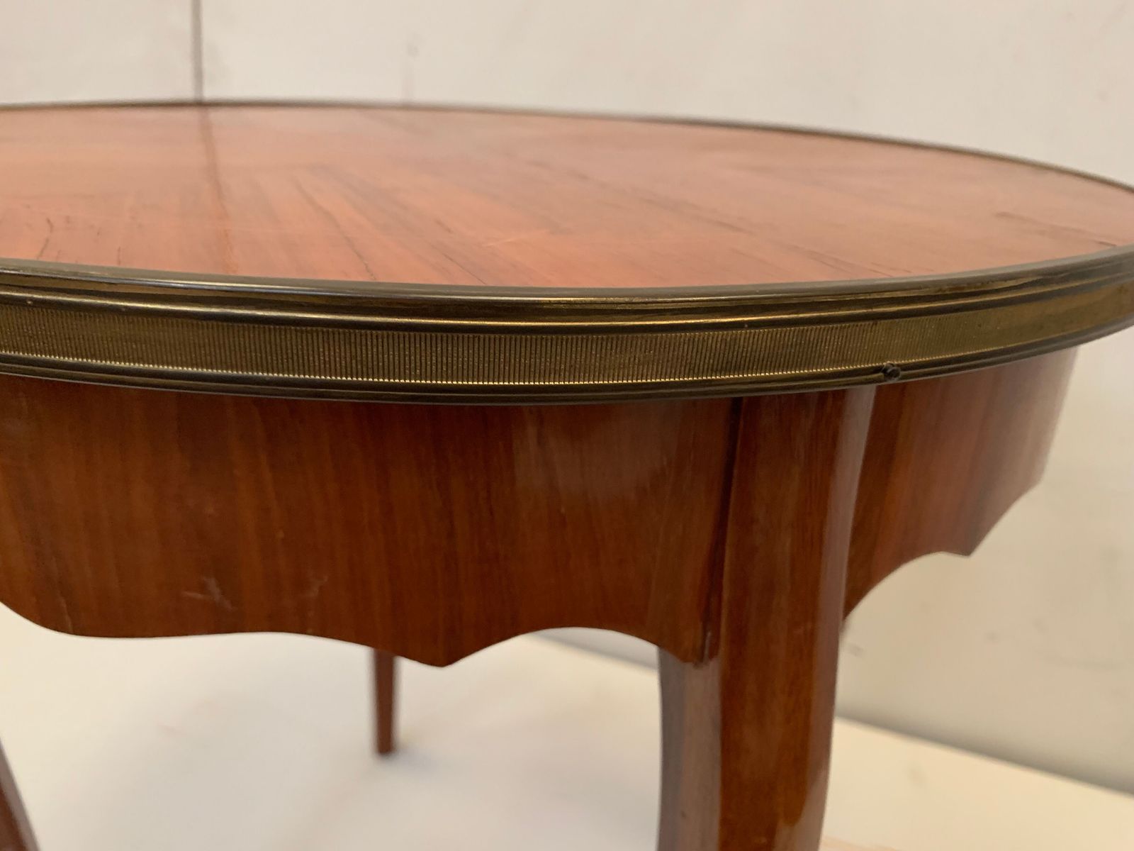 Louis XV Style Round Pedestal Table In Rosewood Veneer XX Century photo buy