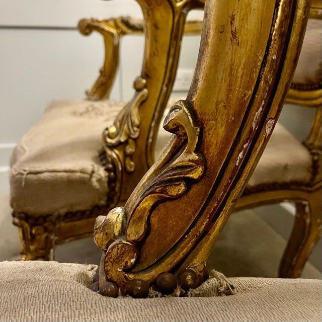 Pair Of Louis XV Style French Tapestry Gilt Wood Fauteuil Chairs photo 750.0