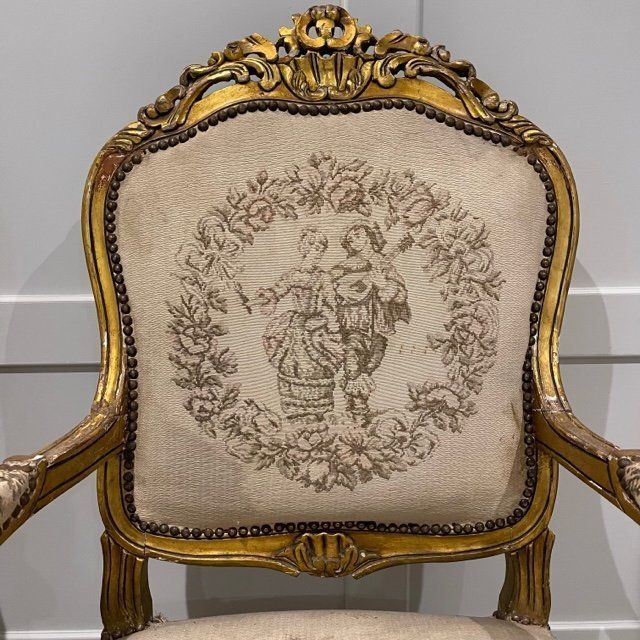 Furniture Pair Of Louis XV Style French Tapestry Gilt Wood Fauteuil Chairs photo