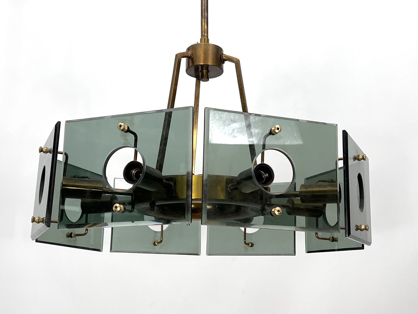 Gino Paroldo, Modernist Brass And Smoked Glass Chandelier. Italy 1960s photo vintage